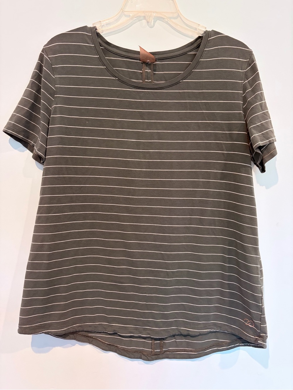 Calia size large tee